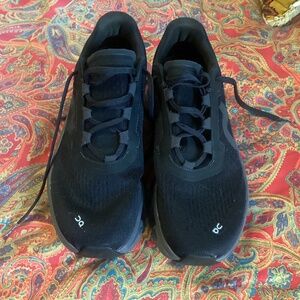 ON Cloud Monster black size 9.5